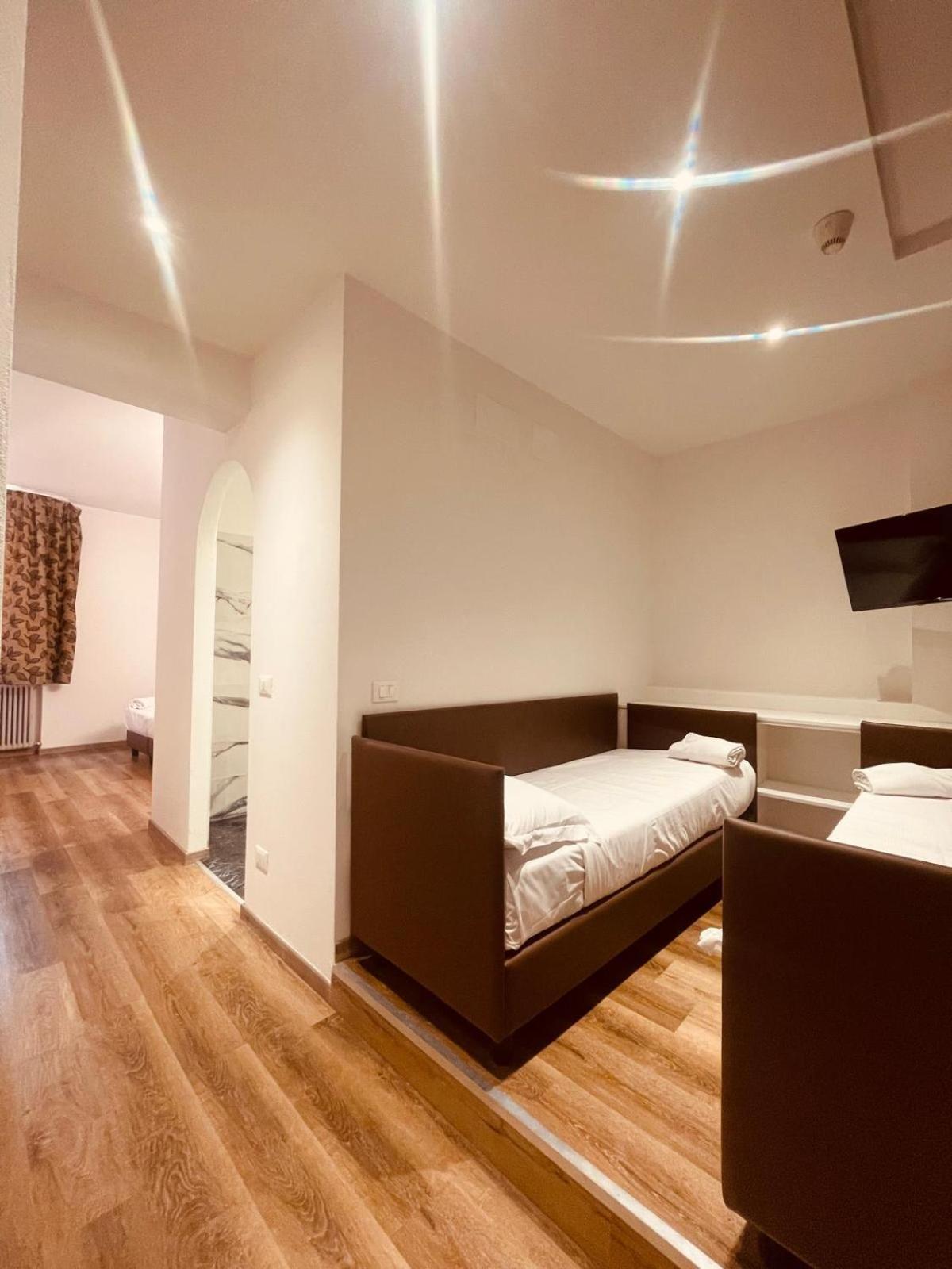 Hotel Holiday- Alla Finestrella Bologna Esterno foto